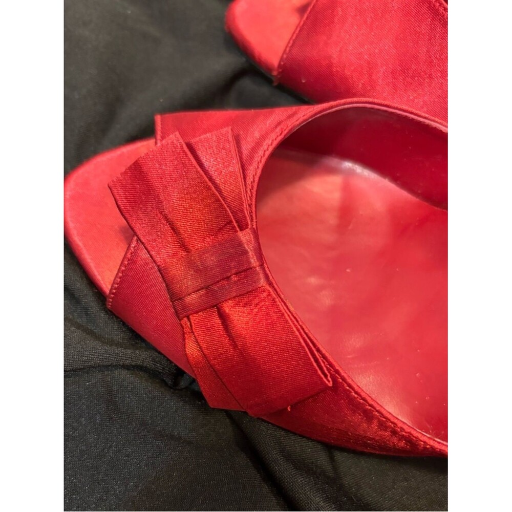 Blake Scott Red Satin Heels Bow Peep Toe Pumps Wedding Date Night Shoe Size 10 M - Picture 3 of 7